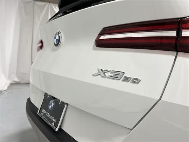 Thumbnail: 2025 BMW X3 - 17