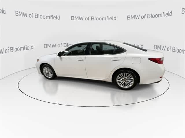 Thumbnail: 2014 Lexus ES - 5