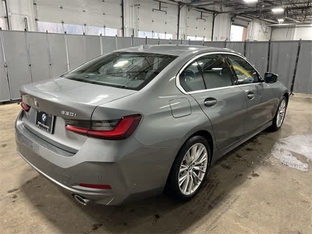 2024 BMW 3 Series 330i xDrive 14