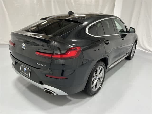 Thumbnail: 2025 BMW X4 - 14