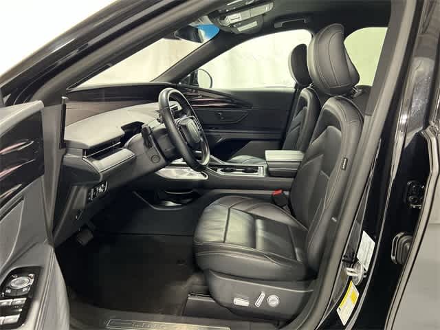 Thumbnail: 2024 Lincoln Nautilus - 10