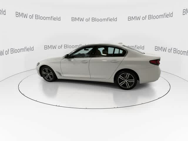 Thumbnail: 2023 BMW 5 Series - 5