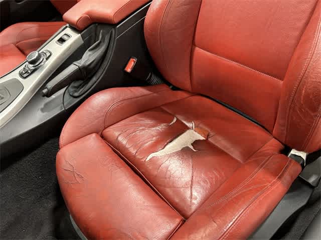 Thumbnail: 2011 BMW 3 Series - 35