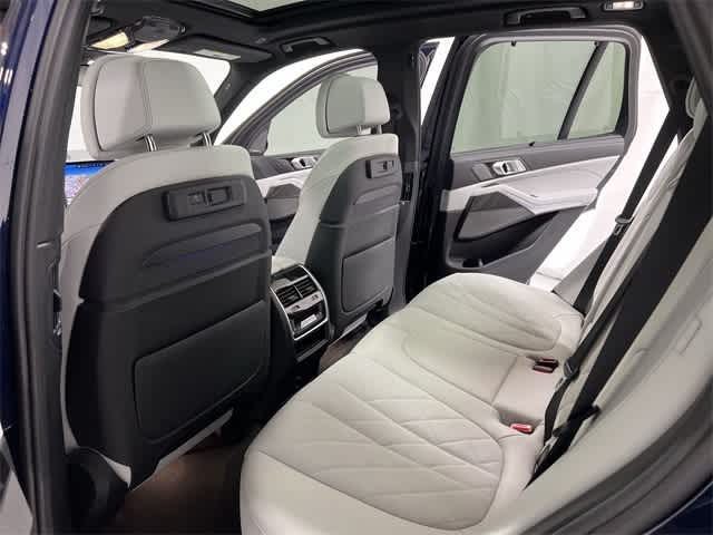 Thumbnail: 2023 BMW X5 - 24