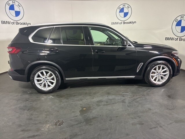2022 Bmw X5 xDrive40i photo 2