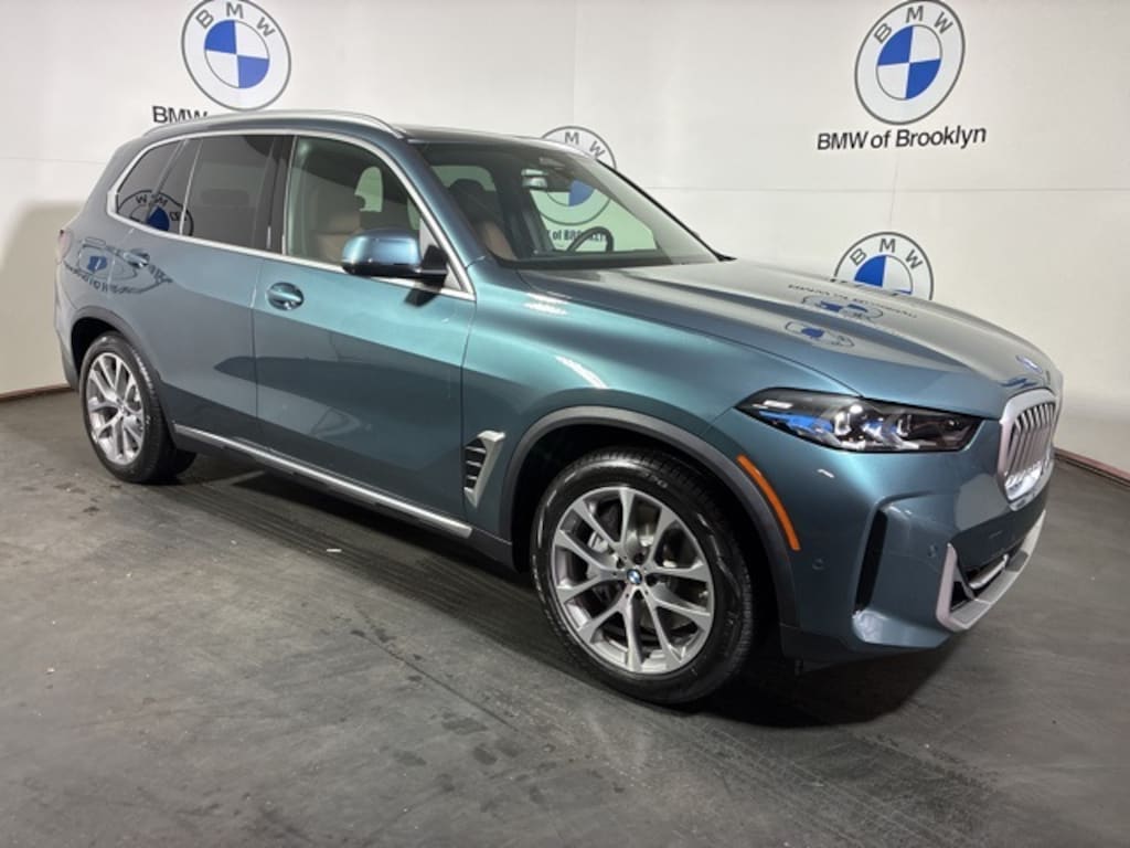 New 2026 BMW X5 PHEV xDrive50e SUV