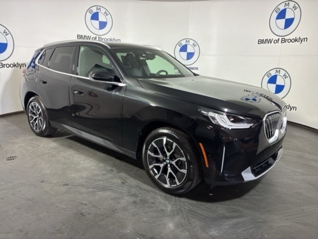 2026 BMW X3 30's photo