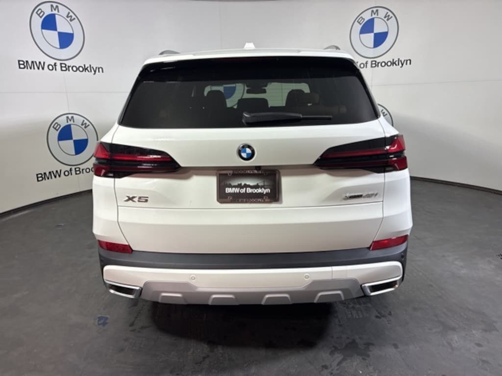 New 2026 BMW X5 xDrive40i SUV