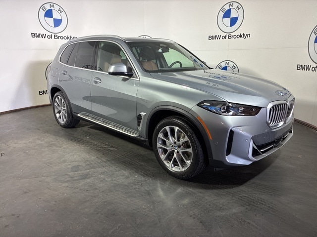 2026 BMW X5 40i's photo