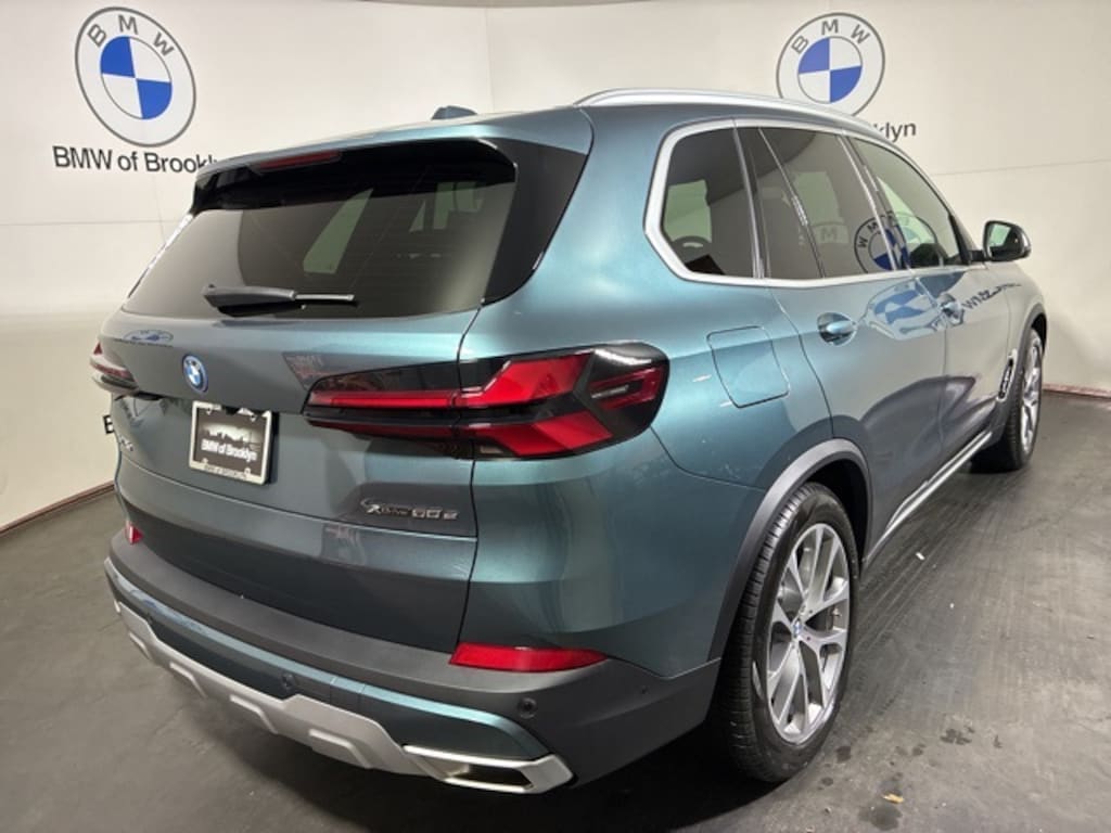 New 2026 BMW X5 PHEV xDrive50e SUV