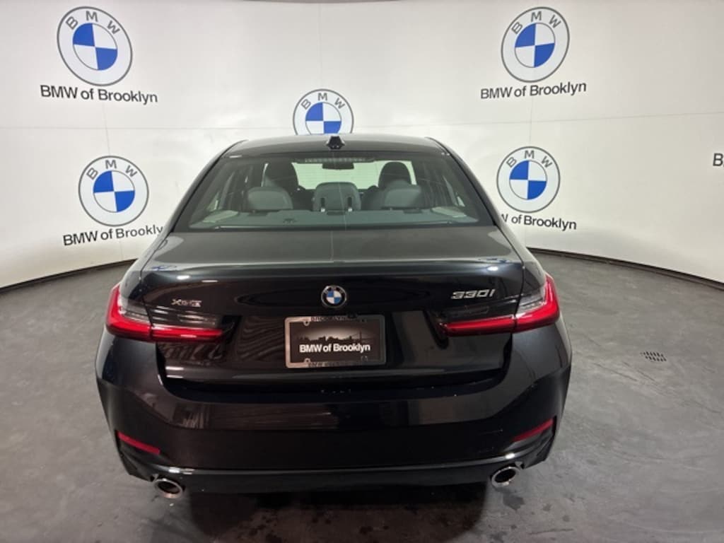 New 2026 BMW 330i xDrive Sedan