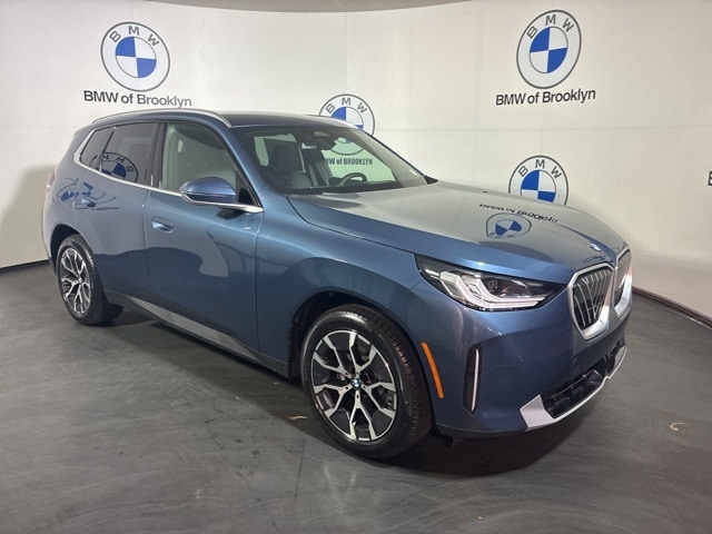 2026 BMW X3 30's photo