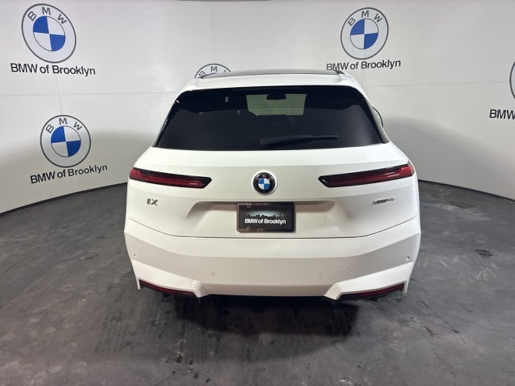 New 2026 BMW iX xDrive45 SUV