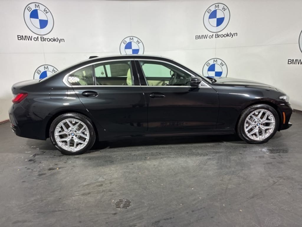 New 2026 BMW 330i xDrive Sedan