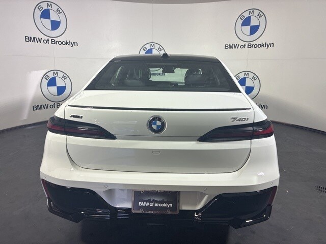 2026 Bmw 740i xDrive photo 4