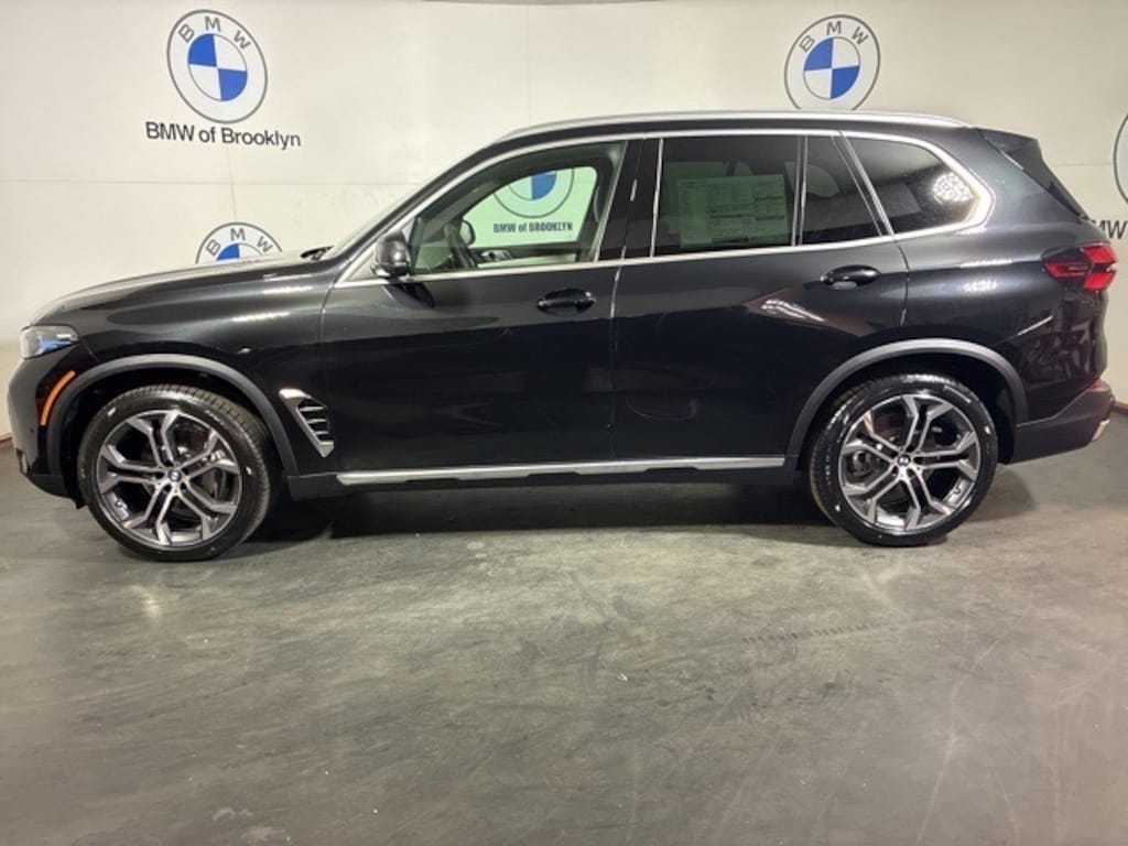 New 2026 BMW X5 xDrive40i SUV