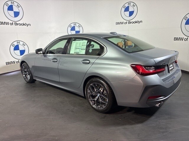 2025 Bmw 330i xDrive Sedan photo 3