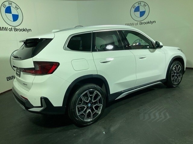 2026 Bmw X1 XDrive28i photo 2