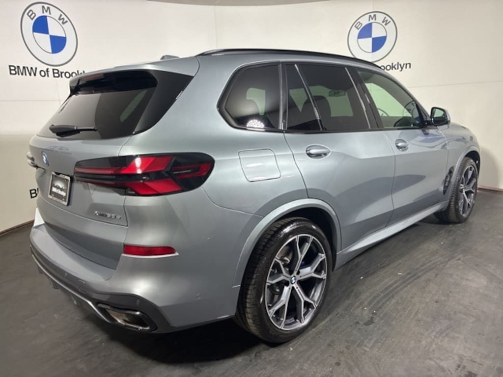 New 2026 BMW X5 PHEV xDrive50e SUV
