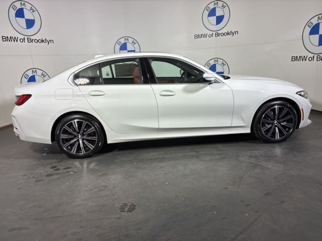 New 2026 BMW 330i xDrive Sedan