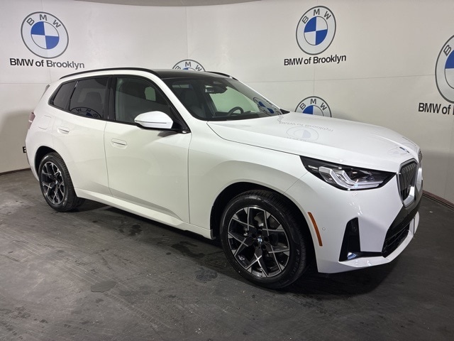 2026 BMW X3 30's photo