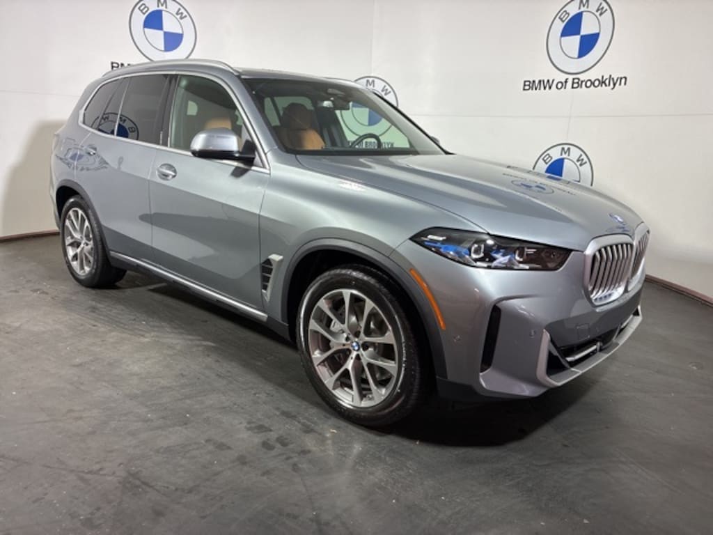 New 2026 BMW X5 PHEV xDrive50e SUV