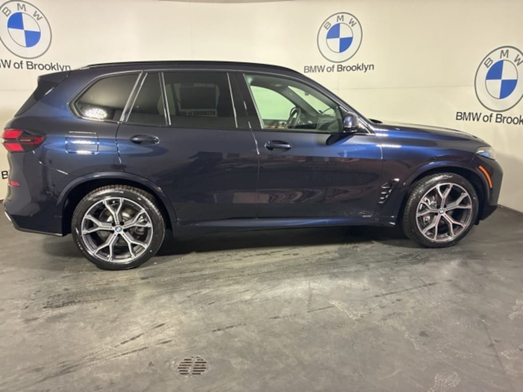 New 2026 BMW X5 PHEV xDrive50e SUV