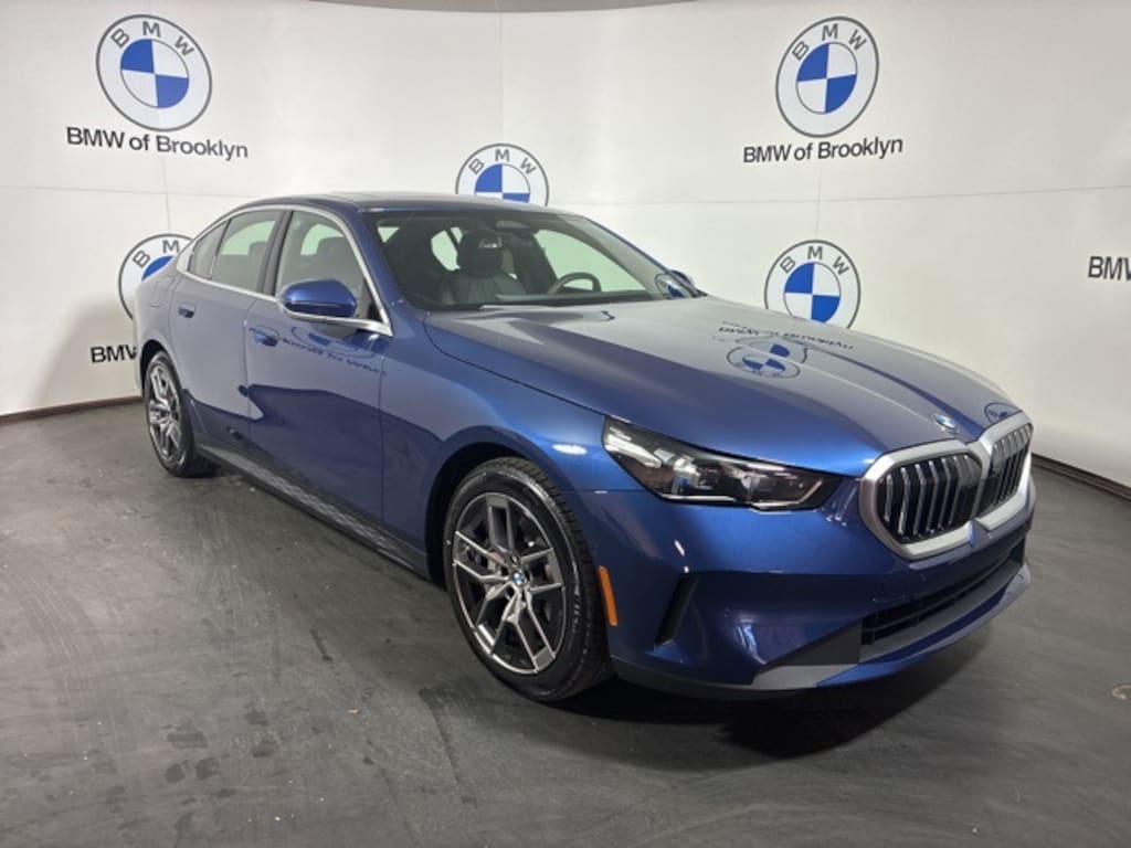 New 2026 BMW 530i xDrive Sedan