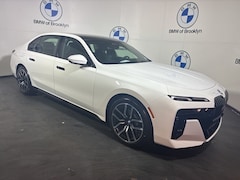 2026 BMW 740i xDrive Sedan