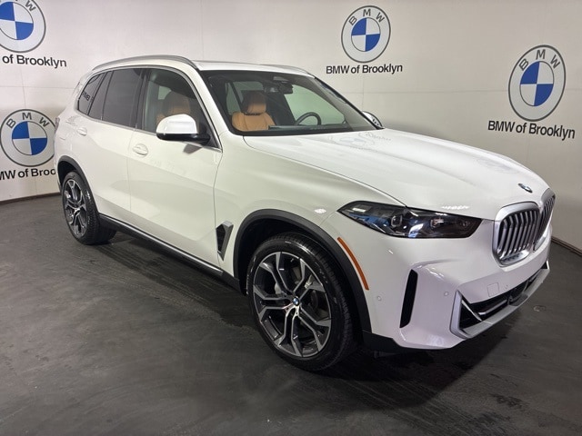 2026 BMW X5 40i's photo