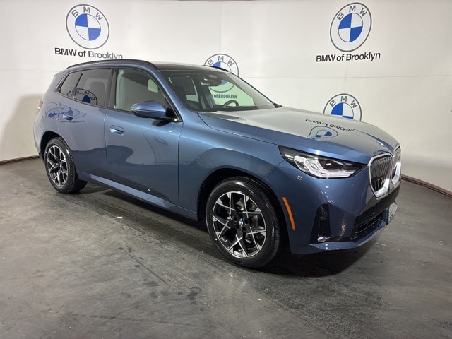 2026 BMW X3 30's photo