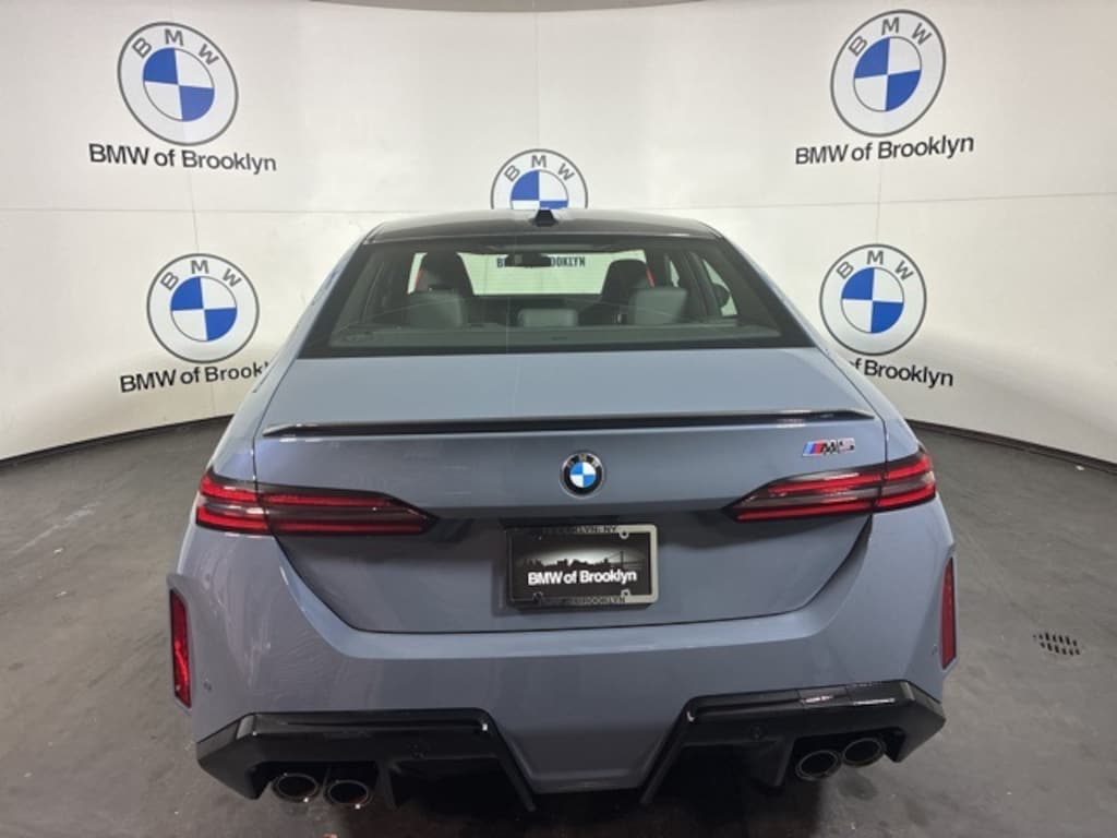 New 2026 BMW M5 Sedan