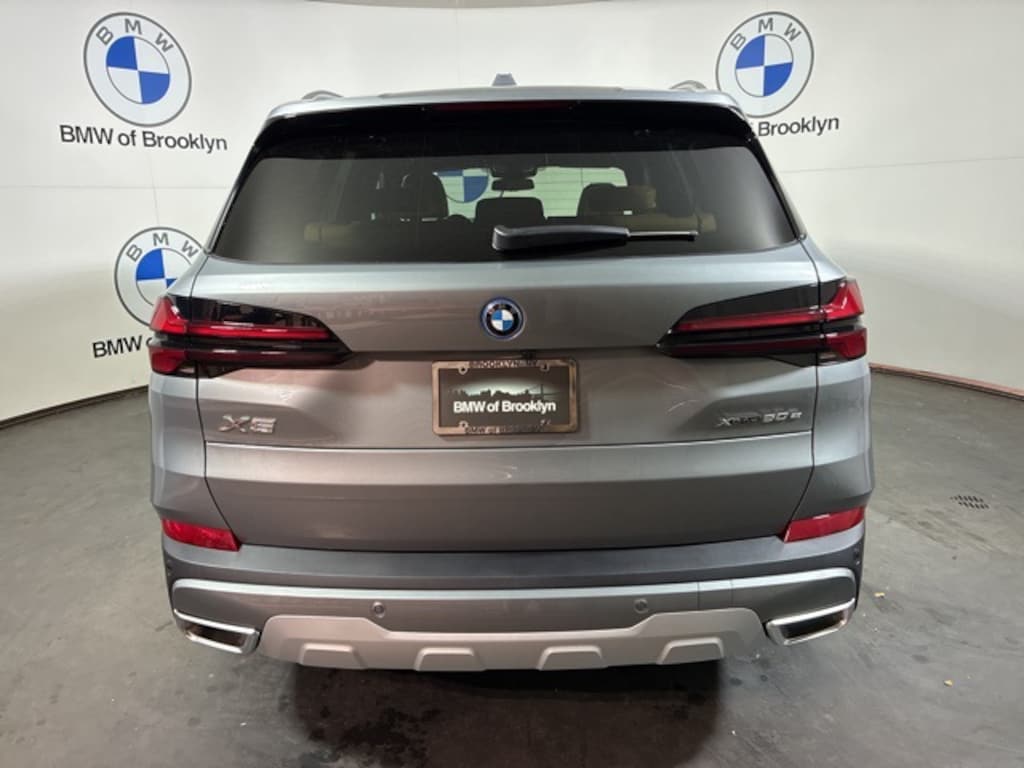 New 2026 BMW X5 PHEV xDrive50e SUV