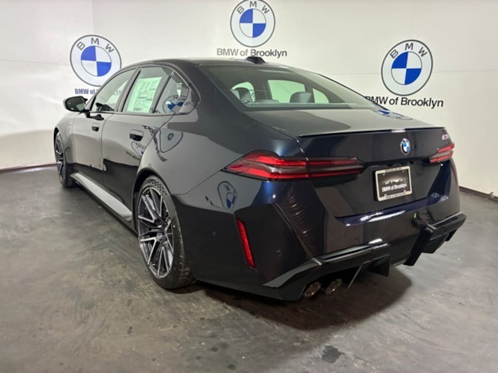 New 2026 BMW M5 Sedan