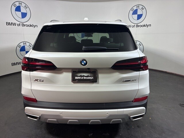 2025 Bmw X5 xDrive40i photo 2