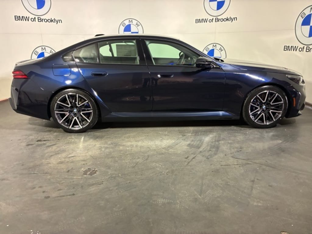 New 2026 BMW M5 Sedan