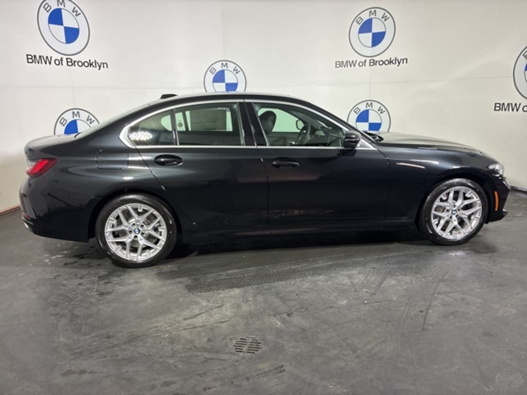 New 2026 BMW 330i xDrive Sedan