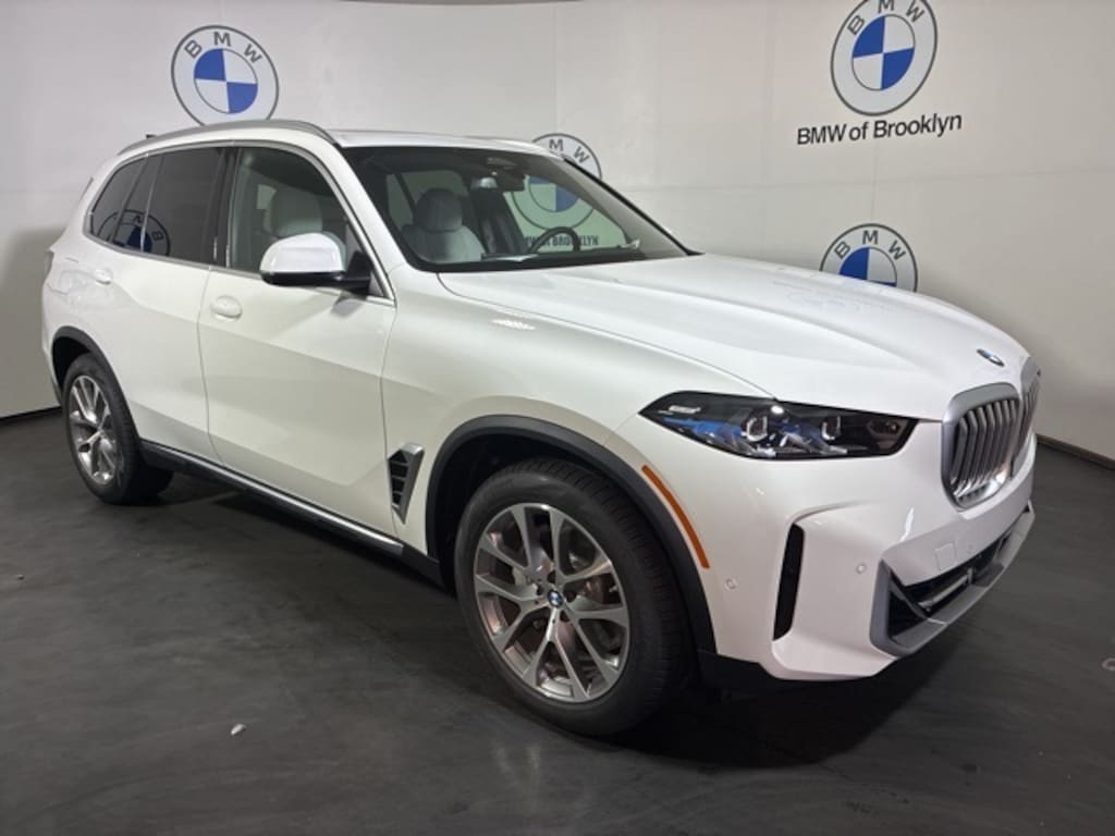 New 2026 BMW X5 xDrive40i SUV