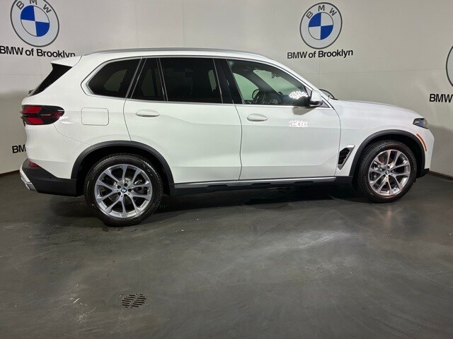 2026 Bmw X5 xDrive40i photo 2