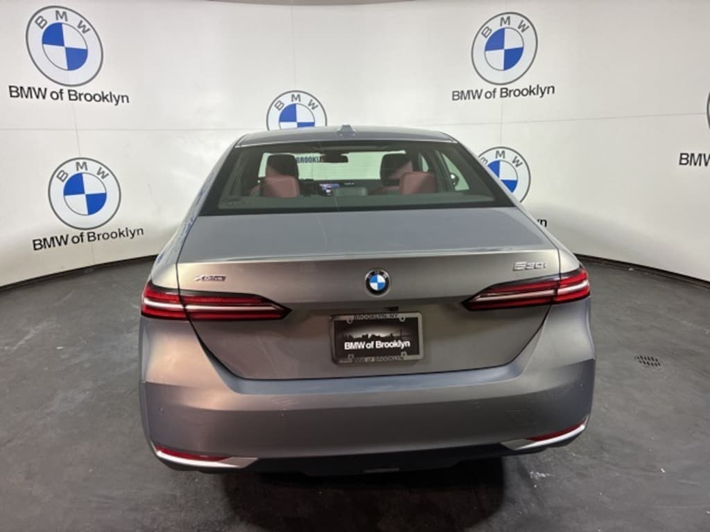 Used 2026 BMW 530i xDrive Sedan