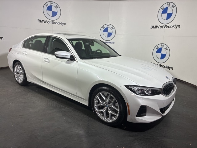 2026 BMW 3 Series 330i's photo