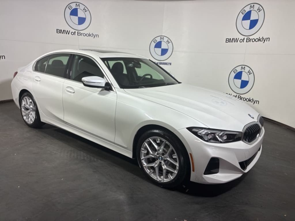 New 2026 BMW 330i xDrive Sedan