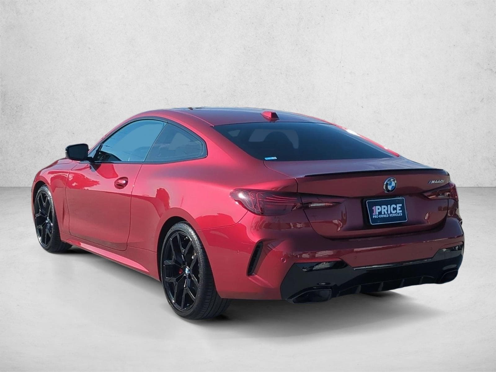 2025 BMW M440i photo 3