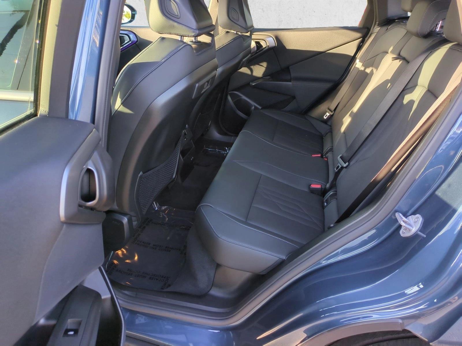 2026 BMW X3 30 - Photo 18