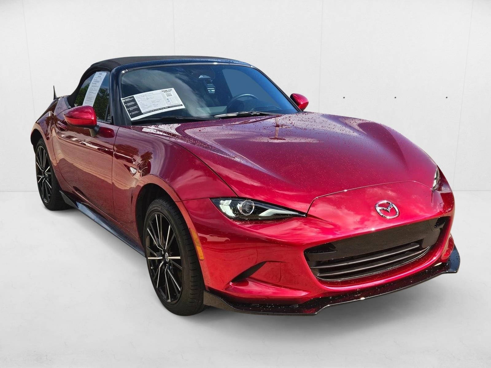 2025 Mazda MX-5 Miata Miata Grand Touring photo 3