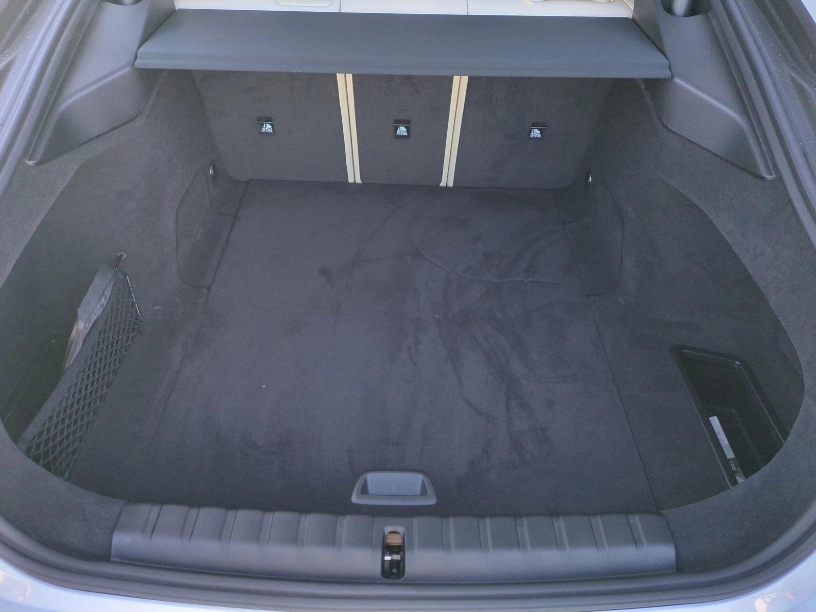 2025 BMW i4 xDrive40 photo 4