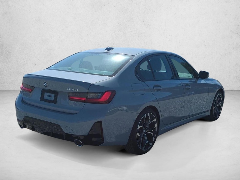 New 2026 BMW 330i Sedan