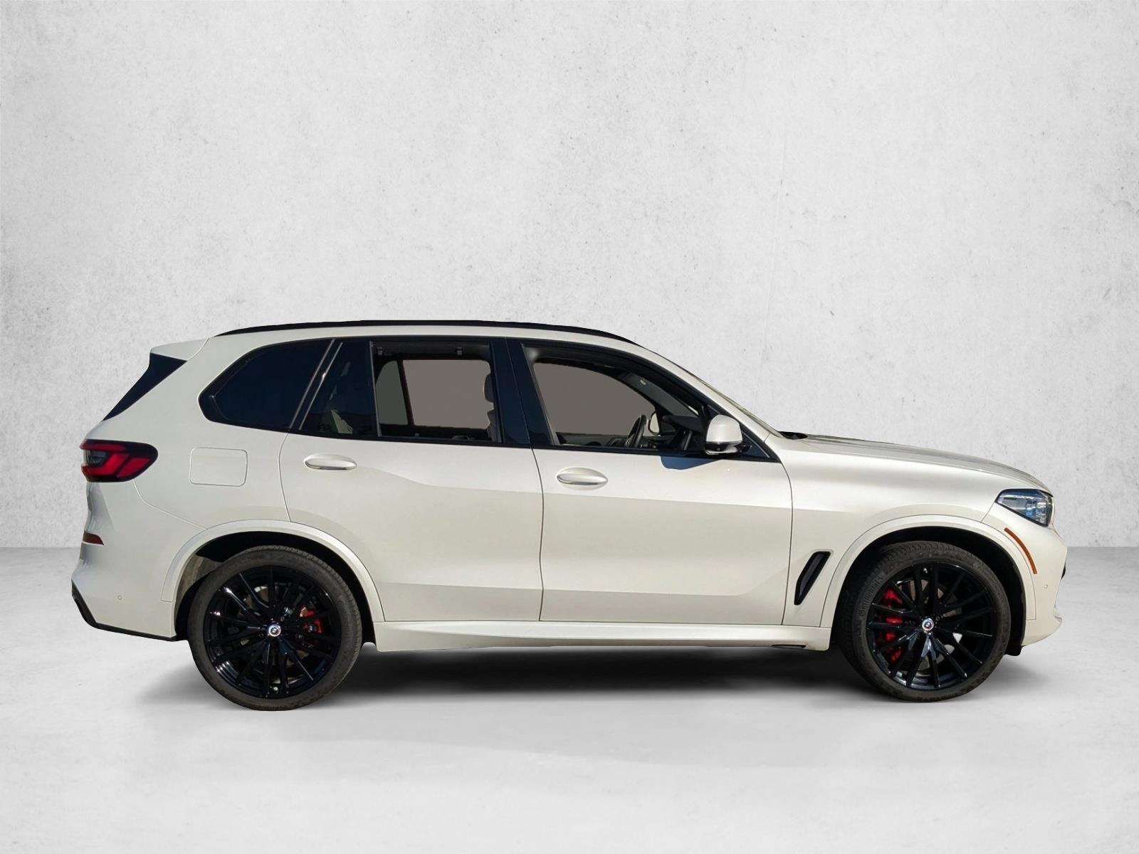 2023 Bmw X5 M50i photo 3