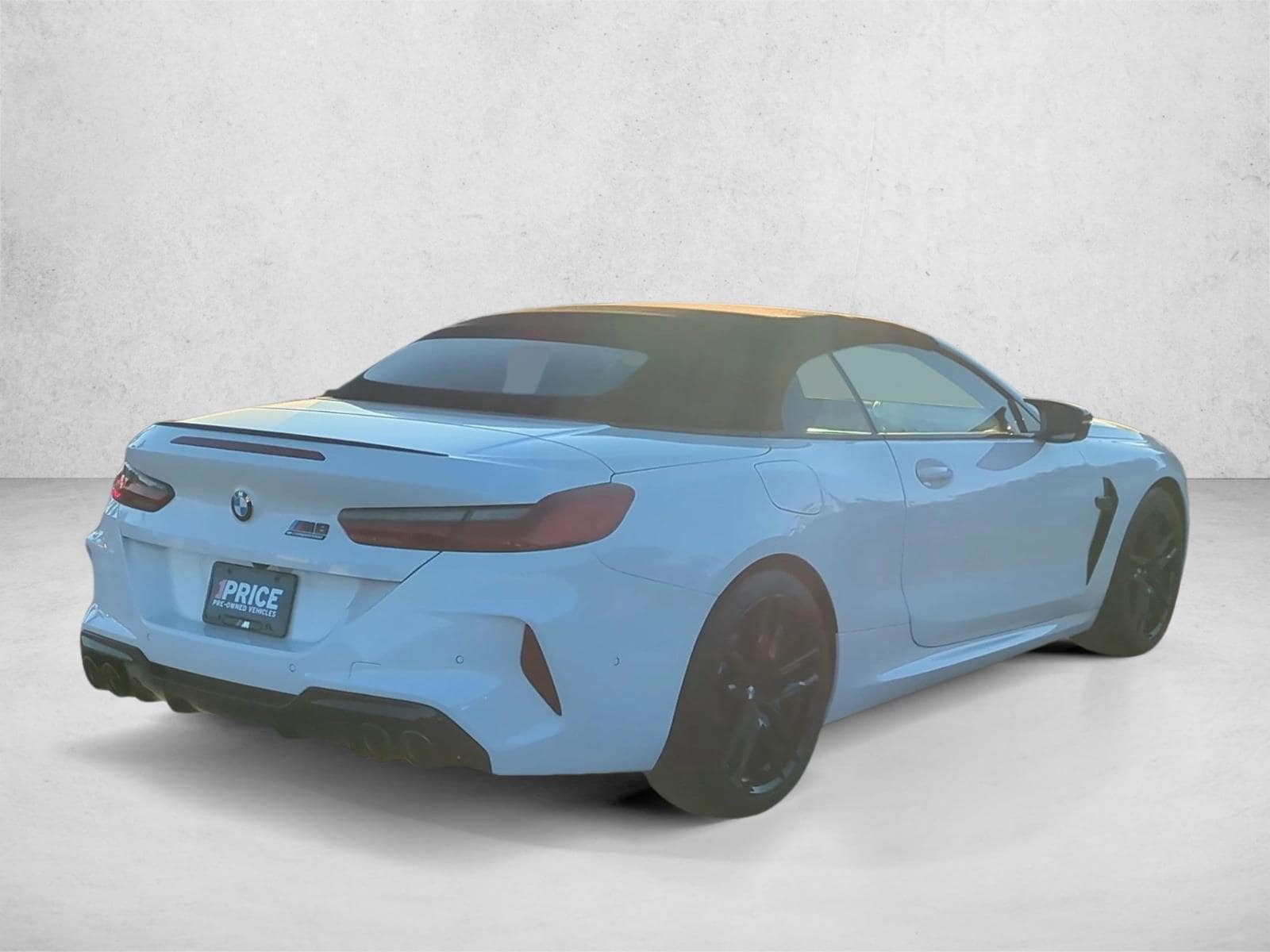 2024 BMW M8 Competition photo 4