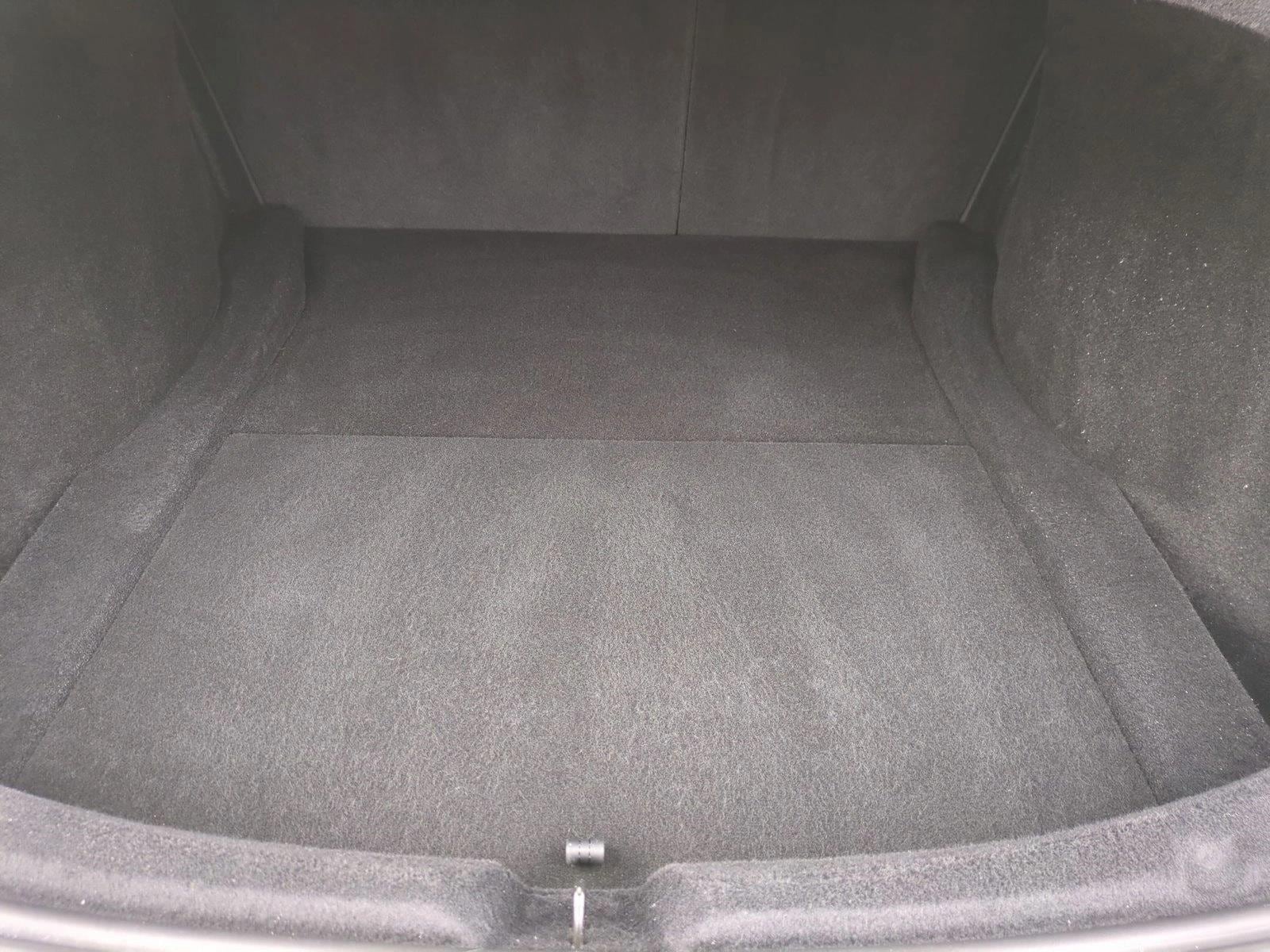 2025 Tesla Model 3 Long Range photo 5